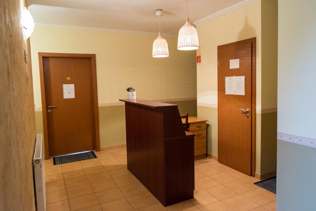 Taverna Panzio Sopron Bagian luar foto